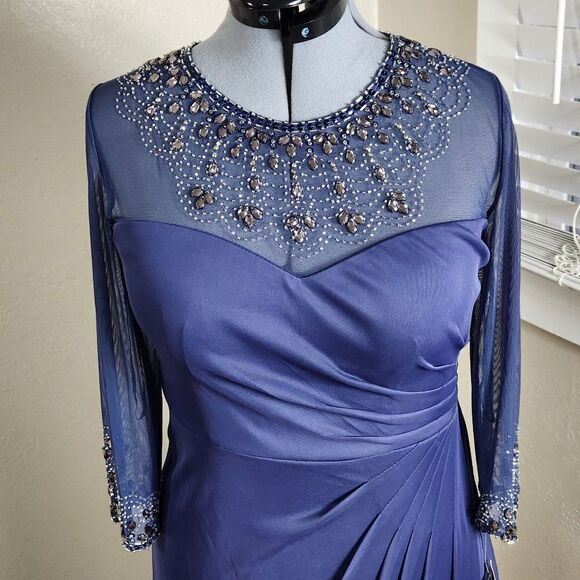 Alex Evenings A-Line Mesh Gown Beaded Illusion Sweetheart Neckline Size 10P NWT - Picture 2 of 16